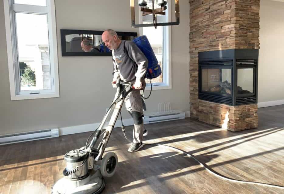 Sablage de plancher de Bois sans poussière à Québec et Lévis
